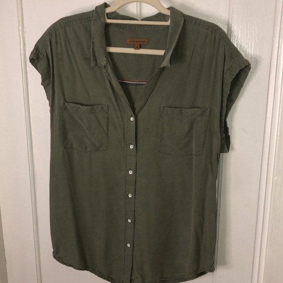 JACHS Girlfriend Tops - JACHS Girlfriend Short Dolman Sleeve Button Up V Neck Round Hem Shirt Top XL